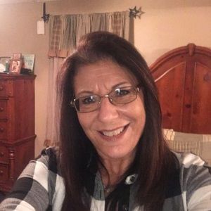 Meet your Posher, Brenda